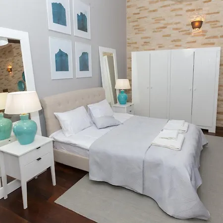 Διαμέρισμα Lux Unirii