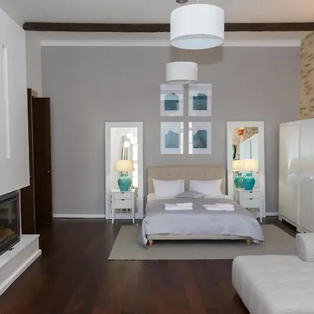 Διαμέρισμα Lux Unirii